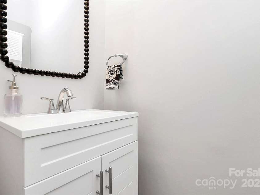 19613 Feriba Place, Cornelius, NC 28031.  MLS# CAR4237482, YatesRealty ID 4327. 