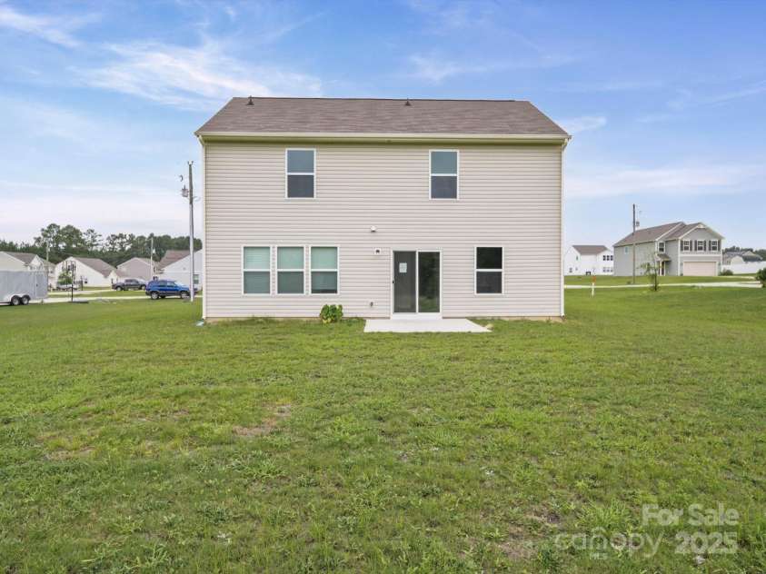 303 Amberly Circle, Pageland, SC 29728.  MLS# CAR4294415, YatesRealty ID 4327. 