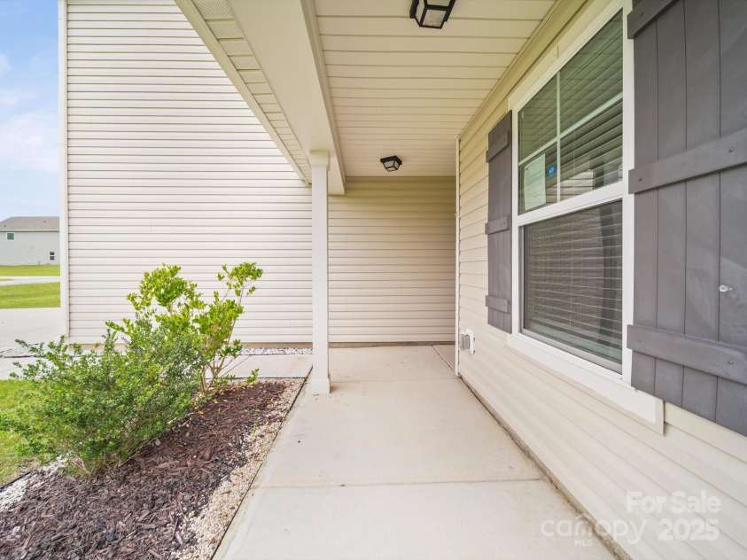 303 Amberly Circle, Pageland, SC 29728.  MLS# CAR4294415, YatesRealty ID 4327. 