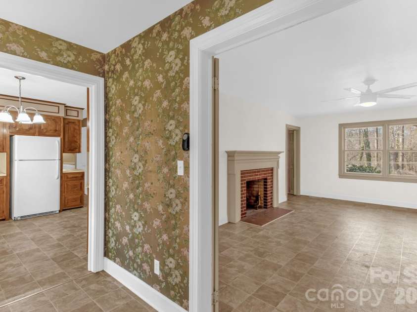 875 Bonanza Drive, Salisbury, NC 28144.  MLS# CAR4357835, YatesRealty ID 4327. 