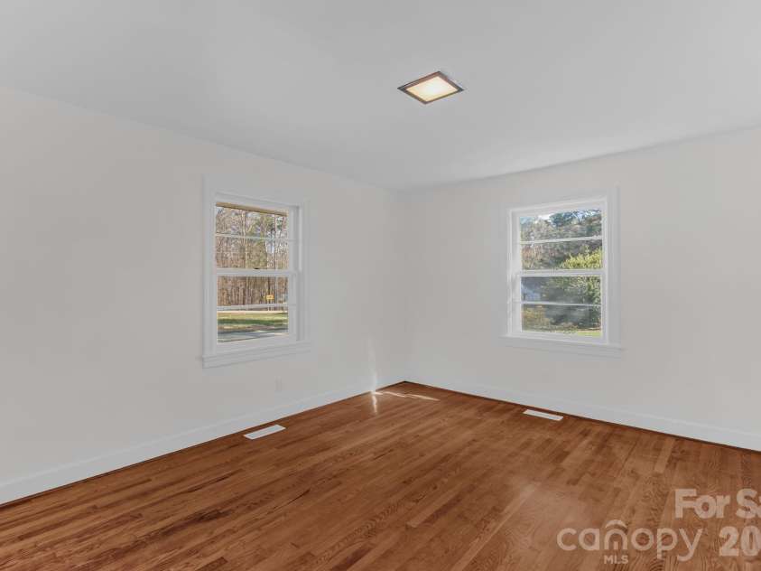 875 Bonanza Drive, Salisbury, NC 28144.  MLS# CAR4357835, YatesRealty ID 4327. 