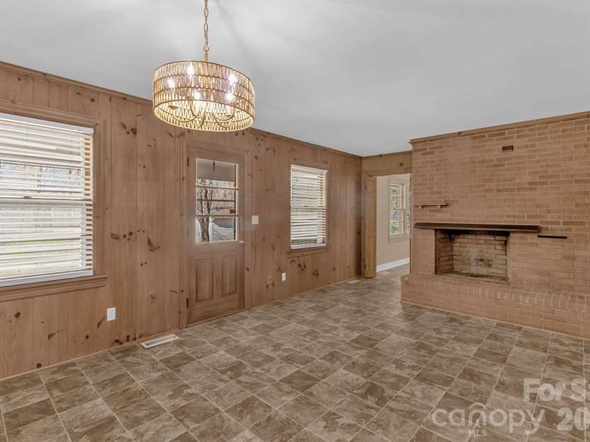 875 Bonanza Drive, Salisbury, NC 28144.  MLS# CAR4357835, YatesRealty ID 4327. 