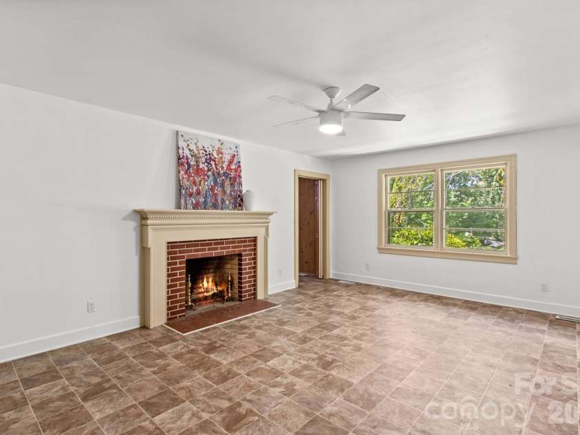 875 Bonanza Drive, Salisbury, NC 28144.  MLS# CAR4409969, YatesRealty ID 4327. 