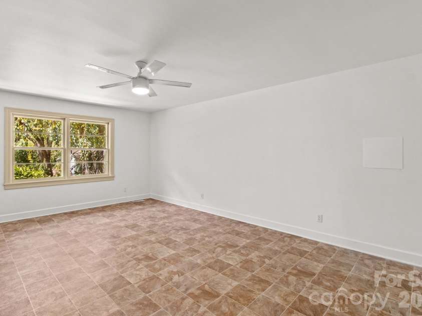 875 Bonanza Drive, Salisbury, NC 28144.  MLS# CAR4409969, YatesRealty ID 4327. 