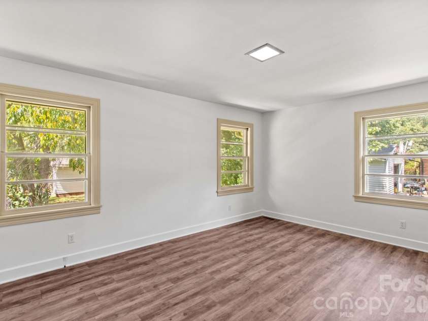 875 Bonanza Drive, Salisbury, NC 28144.  MLS# CAR4409969, YatesRealty ID 4327. 
