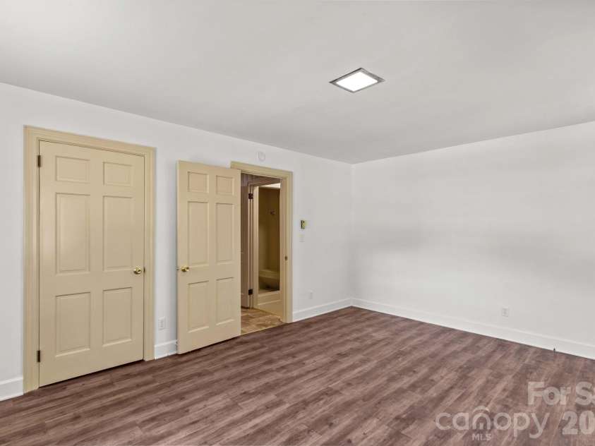 875 Bonanza Drive, Salisbury, NC 28144.  MLS# CAR4409969, YatesRealty ID 4327. 