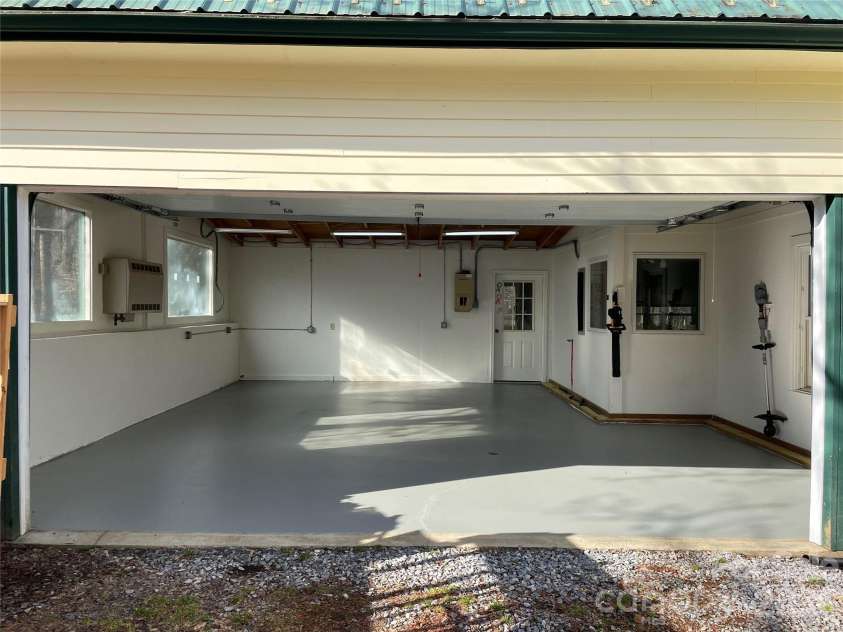 11820 State Highway 197 None, Burnsville, NC 28714.  MLS# CAR4361190, YatesRealty ID 43270. 