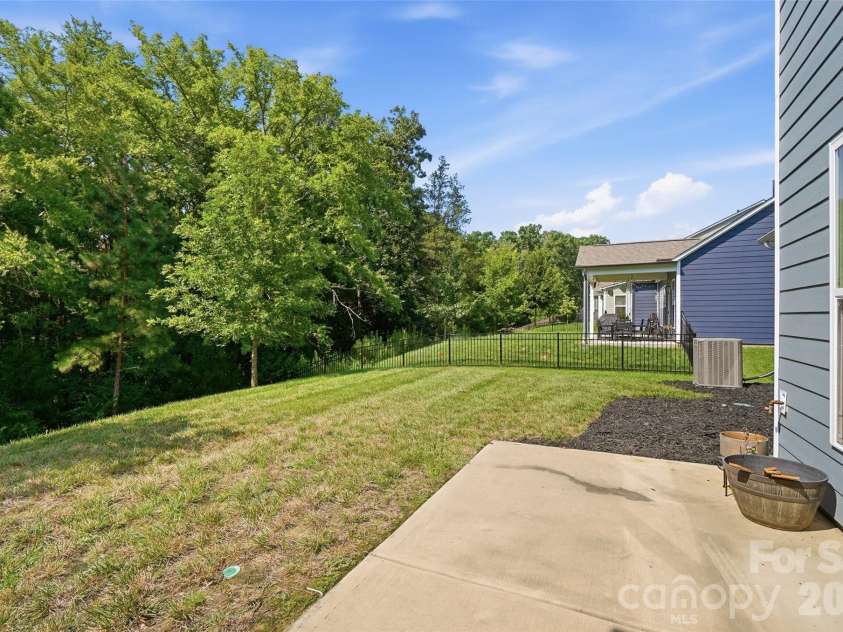 1136 Dorsey Drive, Fort Mill, SC 29715.  MLS# CAR4409748, YatesRealty ID 43271. 