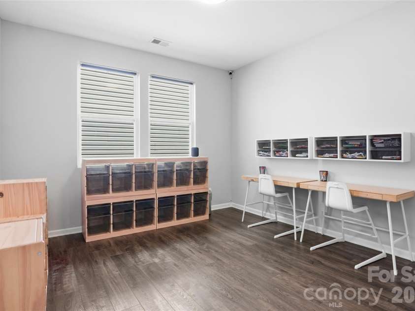 14011 Ridgewater Way, Charlotte, NC 28278.  MLS# CAR4407333, YatesRealty ID 43273. 