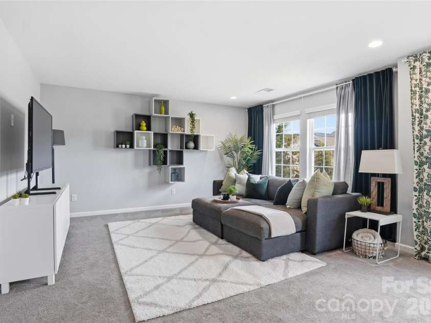 14011 Ridgewater Way, Charlotte, NC 28278.  MLS# CAR4407333, YatesRealty ID 43273. 