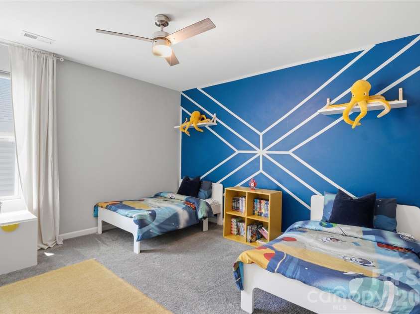 14011 Ridgewater Way, Charlotte, NC 28278.  MLS# CAR4407333, YatesRealty ID 43273. 