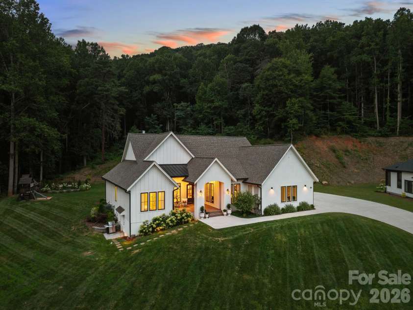 30 Bridgeway Drive, Candler, NC 28715.  MLS# CAR4405190, YatesRealty ID 43275. 