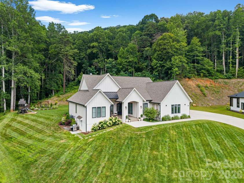 30 Bridgeway Drive, Candler, NC 28715.  MLS# CAR4405190, YatesRealty ID 43275. 