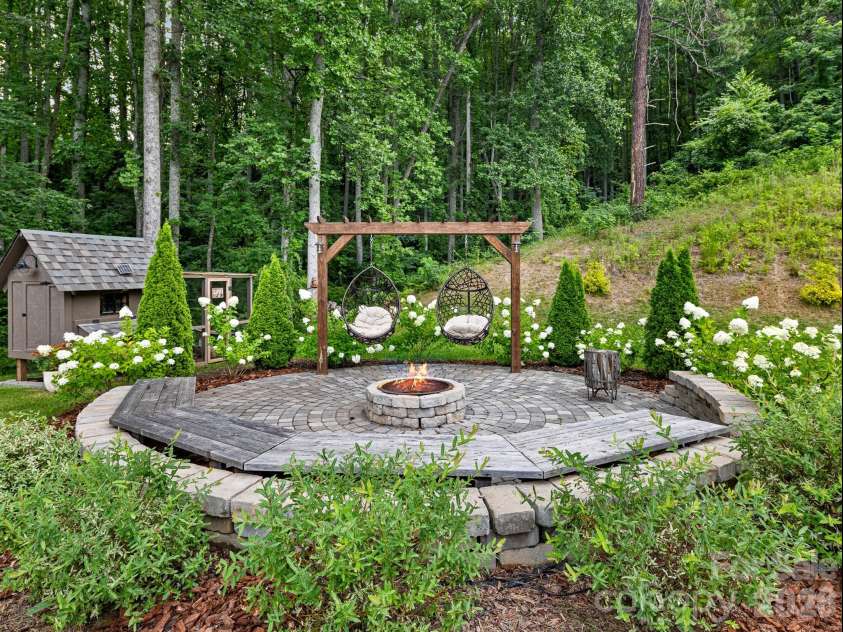 30 Bridgeway Drive, Candler, NC 28715.  MLS# CAR4405190, YatesRealty ID 43275. 