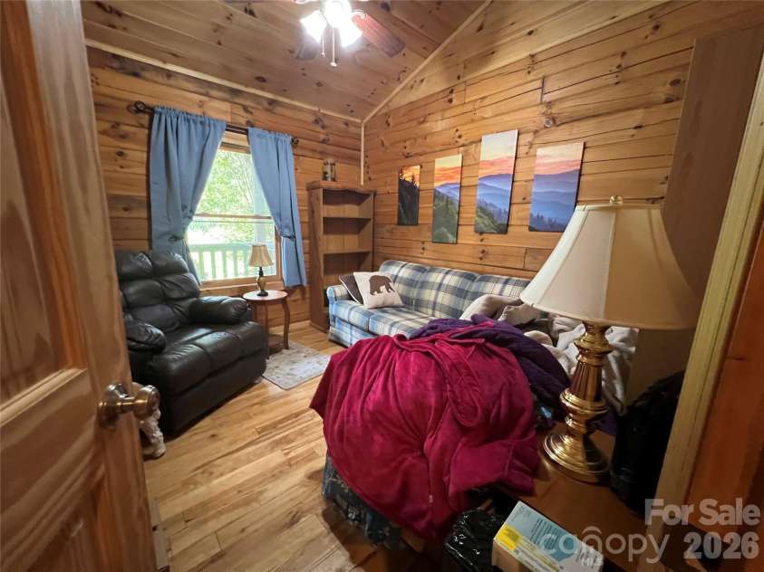 409 North Dakota Drive, Rutherfordton, NC 28139.  MLS# CAR4413730, YatesRealty ID 43279. 