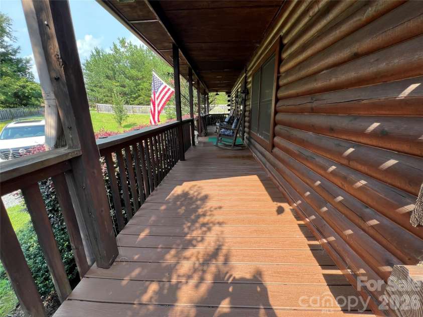 409 North Dakota Drive, Rutherfordton, NC 28139.  MLS# CAR4413730, YatesRealty ID 43279. 