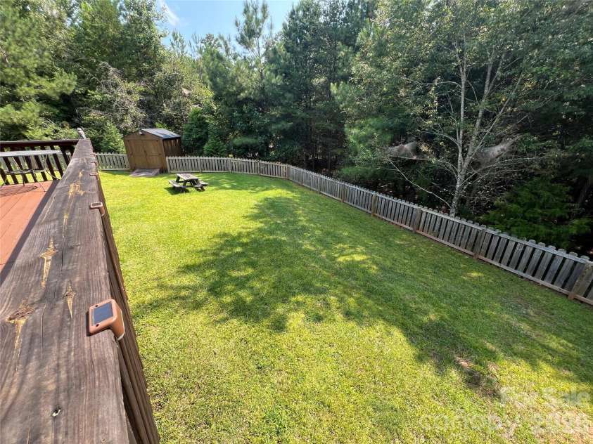 409 North Dakota Drive, Rutherfordton, NC 28139.  MLS# CAR4413730, YatesRealty ID 43279. 