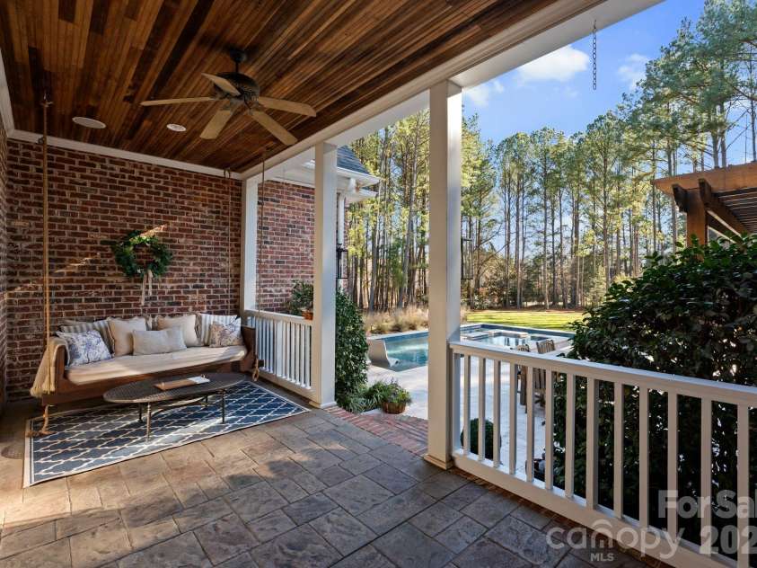 106 Gammon Point Court, Mooresville, NC 28117.  MLS# CAR4338755, YatesRealty ID 4328. 