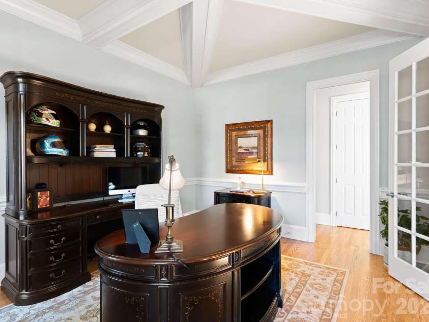 106 Gammon Point Court, Mooresville, NC 28117.  MLS# CAR4338755, YatesRealty ID 4328. 