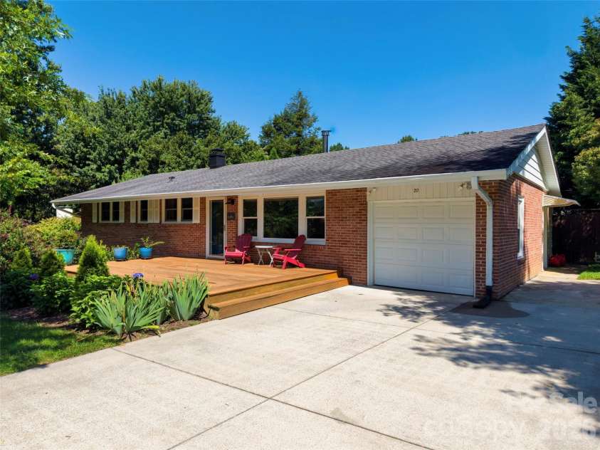 217 Hillandale Drive, East Flat Rock, NC 28726.  MLS# CAR4413420, YatesRealty ID 43280. 