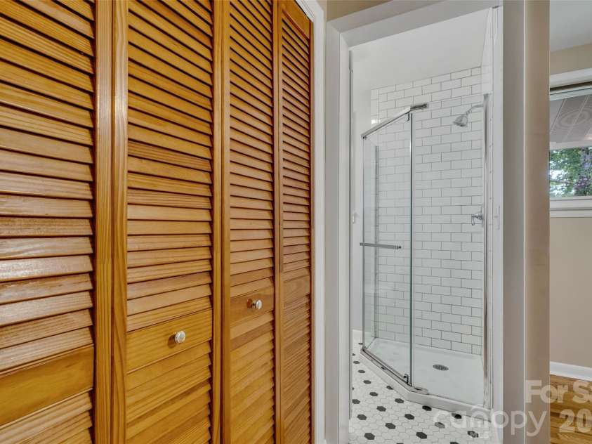 217 Hillandale Drive, East Flat Rock, NC 28726.  MLS# CAR4413420, YatesRealty ID 43280. 