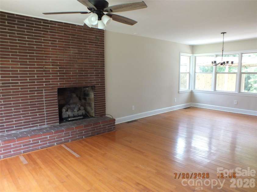 414 Springs Street, Lancaster, SC 29720.  MLS# CAR4293071, YatesRealty ID 43282. 