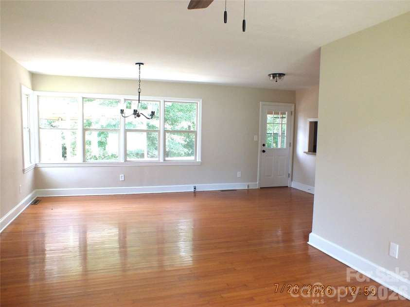 414 Springs Street, Lancaster, SC 29720.  MLS# CAR4293071, YatesRealty ID 43282. 