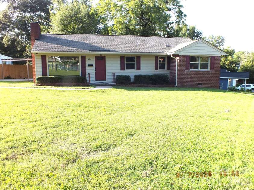 414 Springs Street, Lancaster, SC 29720.  MLS# CAR4293071, YatesRealty ID 43282. 