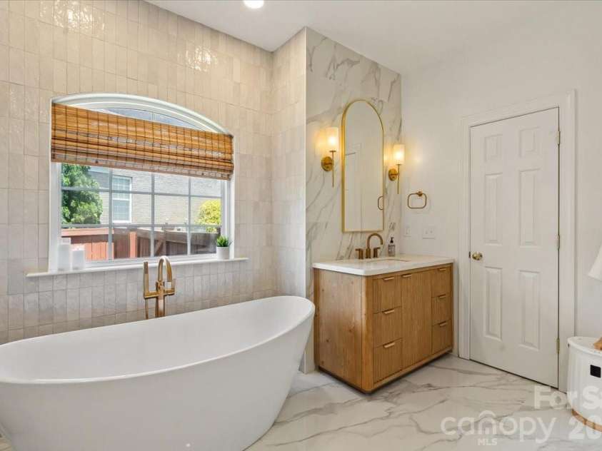 2519 Fallbrook Place, Concord, NC 28027.  MLS# CAR4319310, YatesRealty ID 43283. Primary Bathroom