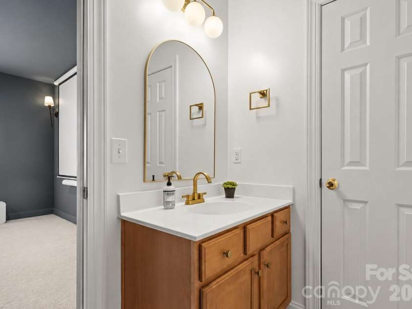 2519 Fallbrook Place, Concord, NC 28027.  MLS# CAR4319310, YatesRealty ID 43283. Upper Bathroom