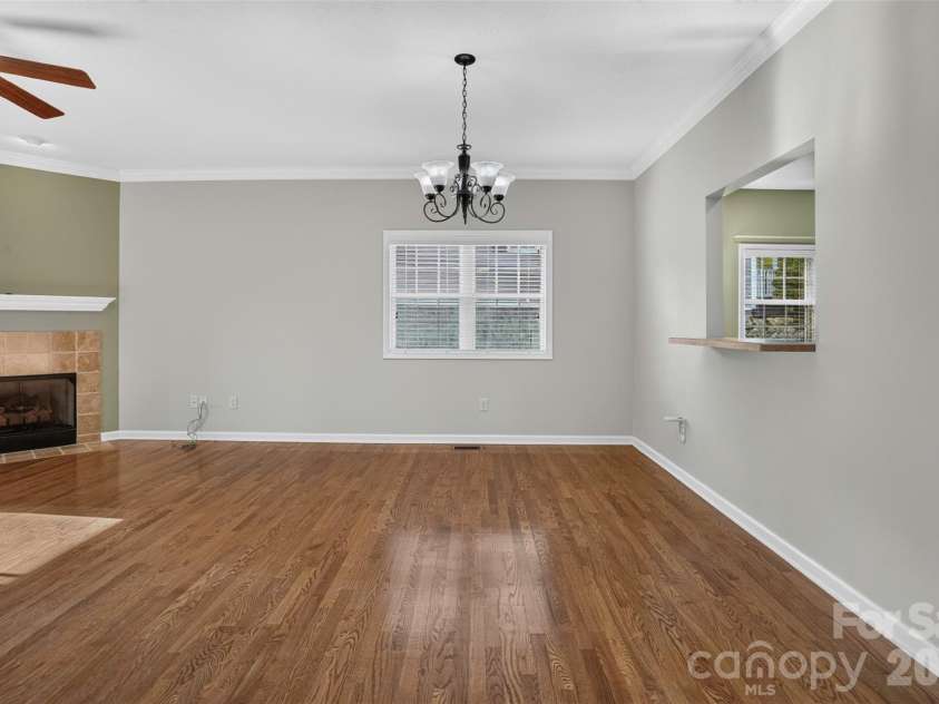 25 Old Pasture Way, Laurel Park, NC 28739.  MLS# CAR4413477, YatesRealty ID 43284. 