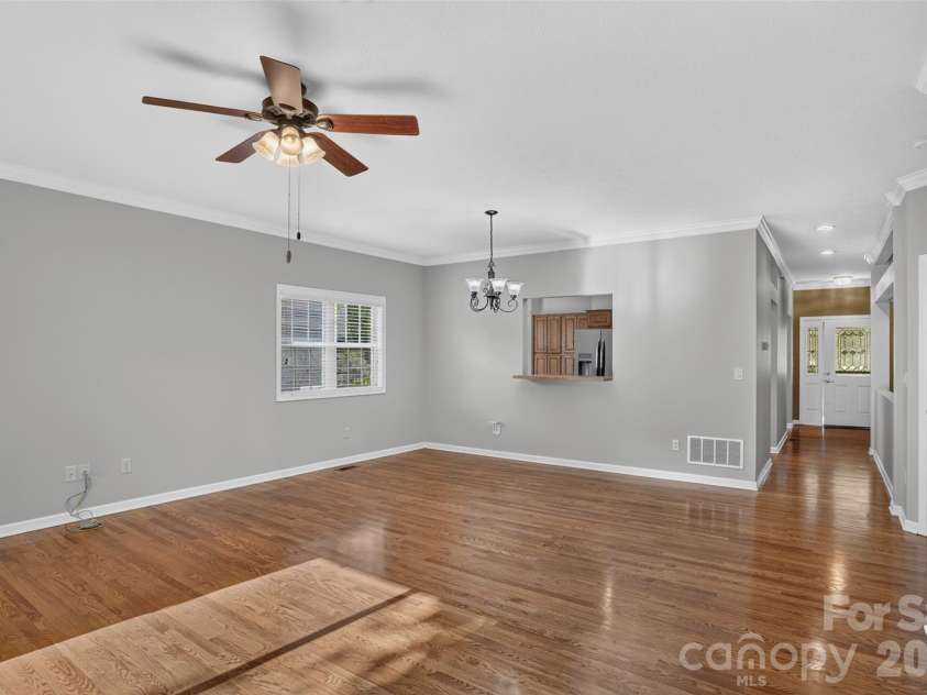 25 Old Pasture Way, Laurel Park, NC 28739.  MLS# CAR4413477, YatesRealty ID 43284. 