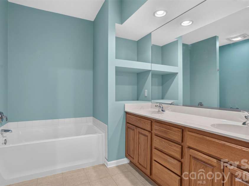 25 Old Pasture Way, Laurel Park, NC 28739.  MLS# CAR4413477, YatesRealty ID 43284. 
