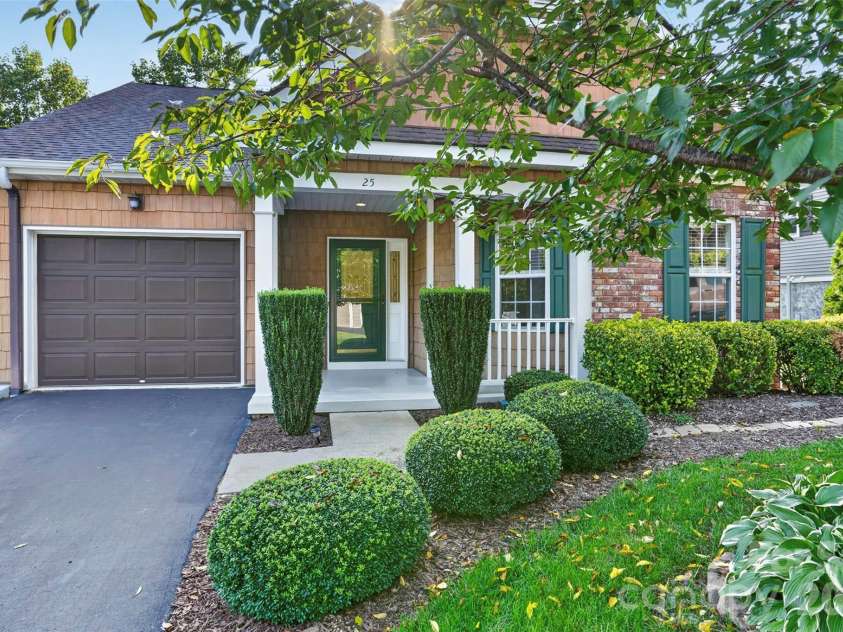 25 Old Pasture Way, Laurel Park, NC 28739.  MLS# CAR4413477, YatesRealty ID 43284. 
