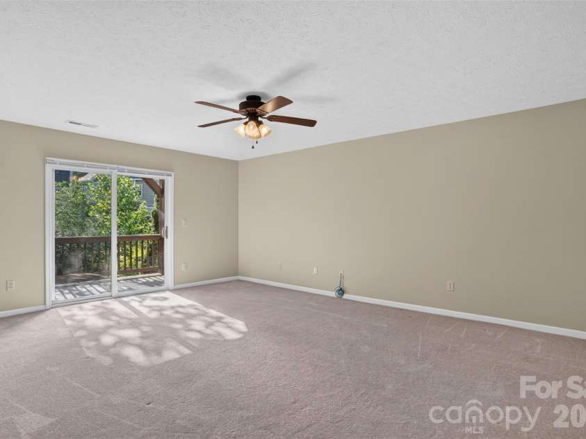 25 Old Pasture Way, Laurel Park, NC 28739.  MLS# CAR4413477, YatesRealty ID 43284. 