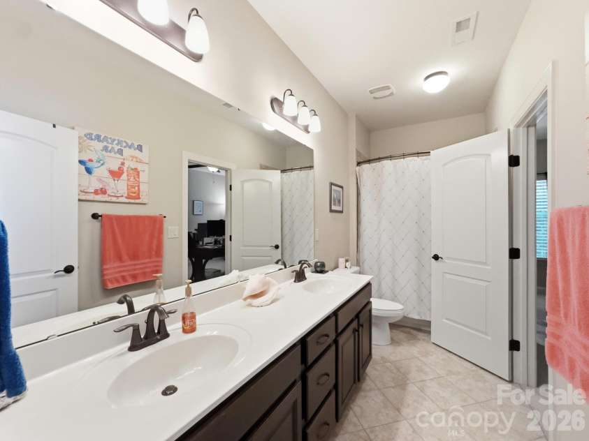 11045 Double Knot Court, Midland, NC 28107.  MLS# CAR4412275, YatesRealty ID 43285. 