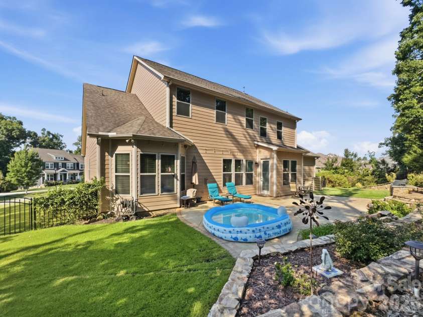 11045 Double Knot Court, Midland, NC 28107.  MLS# CAR4412275, YatesRealty ID 43285. 