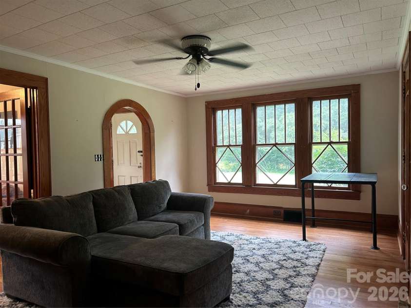 2435 Sherrills Ford Road, Salisbury, NC 28147.  MLS# CAR4407578, YatesRealty ID 43287. 