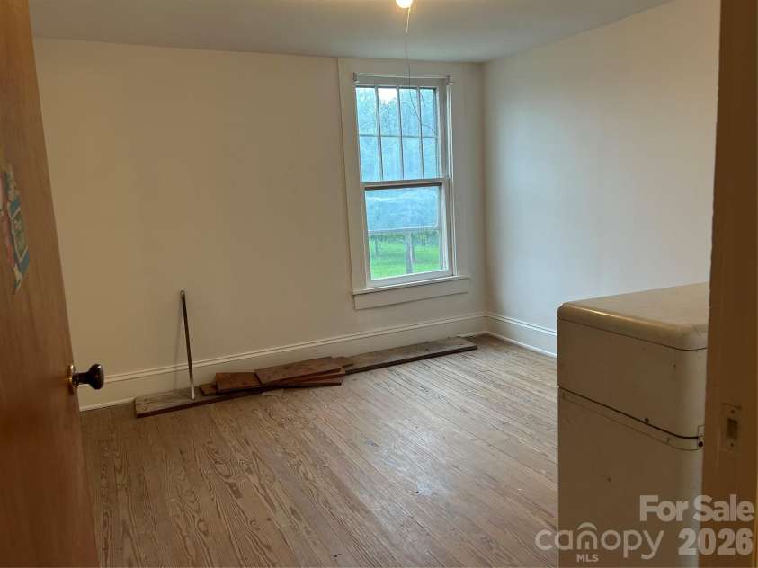 2435 Sherrills Ford Road, Salisbury, NC 28147.  MLS# CAR4407578, YatesRealty ID 43287. 