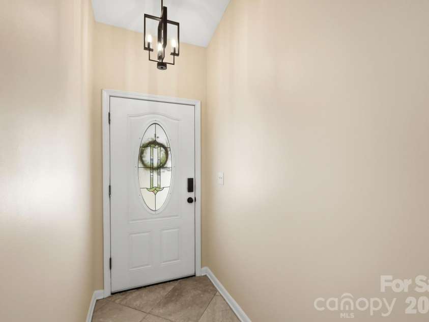 212 Chestnut Avenue, Tega Cay, SC 29708.  MLS# CAR4406625, YatesRealty ID 43288. 