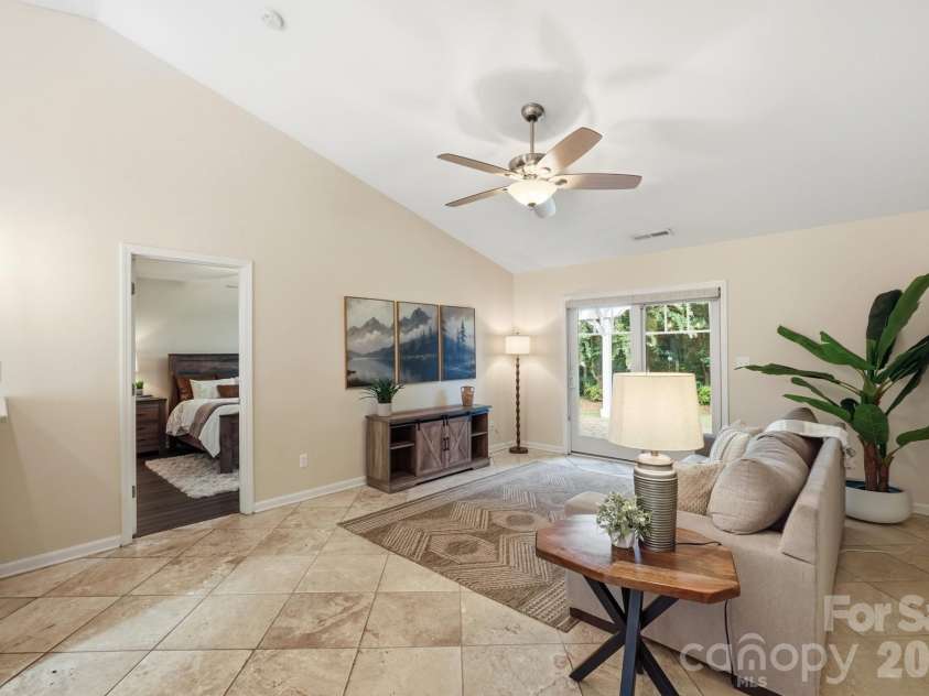 212 Chestnut Avenue, Tega Cay, SC 29708.  MLS# CAR4406625, YatesRealty ID 43288. 