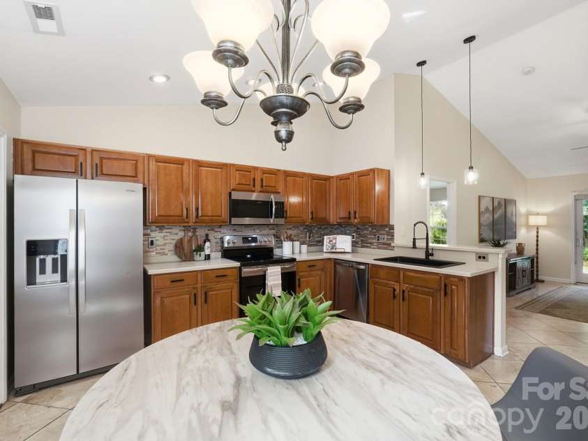 212 Chestnut Avenue, Tega Cay, SC 29708.  MLS# CAR4406625, YatesRealty ID 43288. 