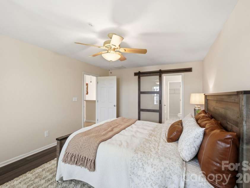 212 Chestnut Avenue, Tega Cay, SC 29708.  MLS# CAR4406625, YatesRealty ID 43288. 