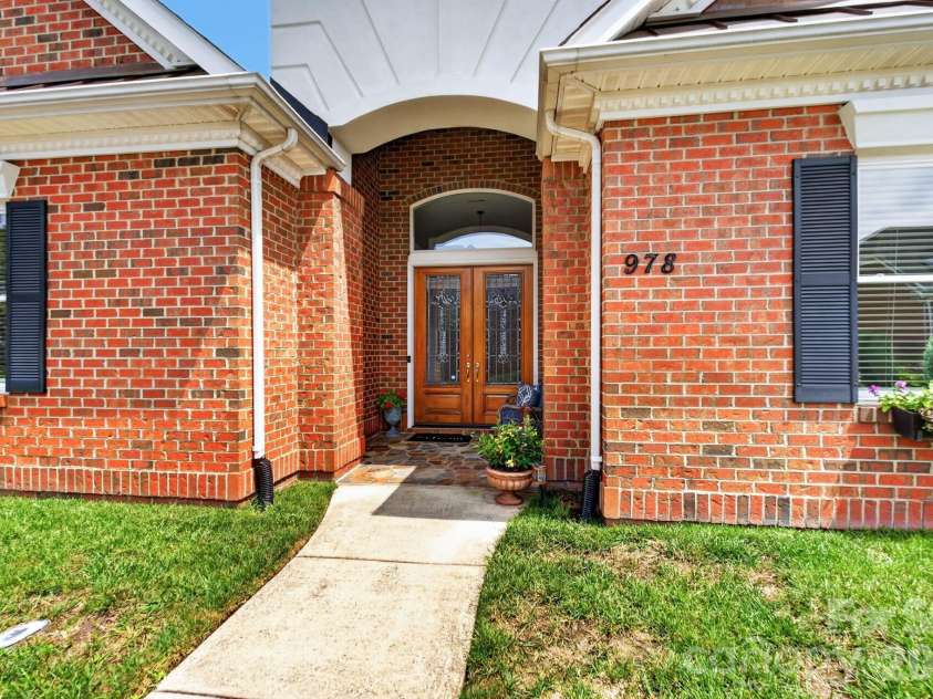 978 Blakeley Walk, Rock Hill, SC 29732.  MLS# CAR4410936, YatesRealty ID 43289. 