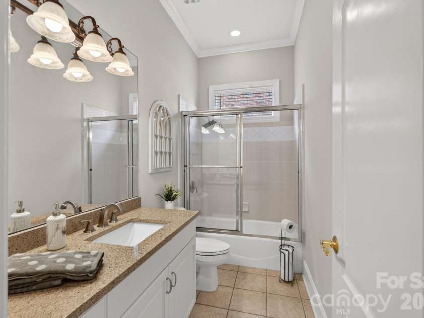 978 Blakeley Walk, Rock Hill, SC 29732.  MLS# CAR4410936, YatesRealty ID 43289. Bath 2