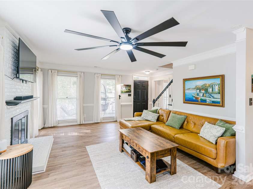 3100 Wellhouse Court, Charlotte, NC 28210.  MLS# CAR4407337, YatesRealty ID 43293. 