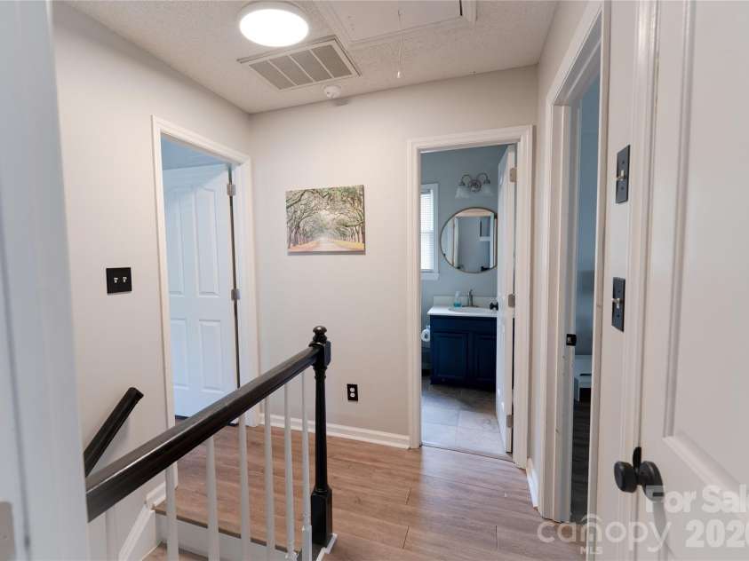 3100 Wellhouse Court, Charlotte, NC 28210.  MLS# CAR4407337, YatesRealty ID 43293. 