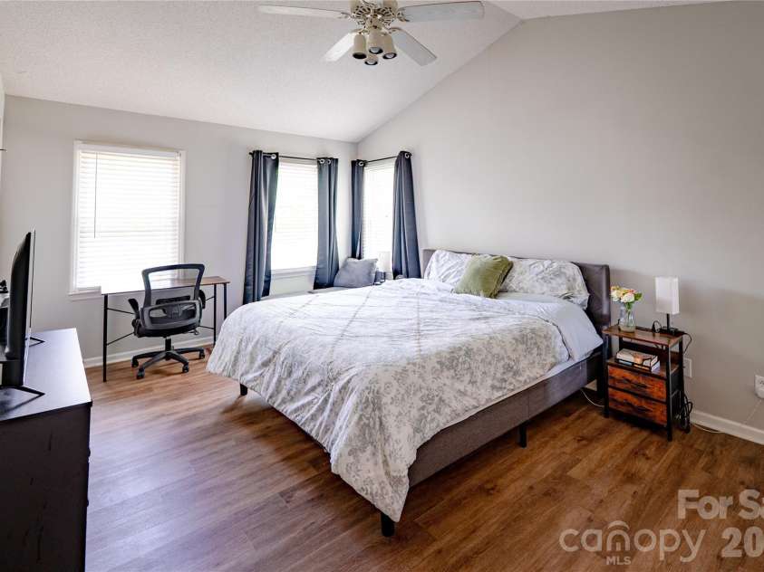 3100 Wellhouse Court, Charlotte, NC 28210.  MLS# CAR4407337, YatesRealty ID 43293. 