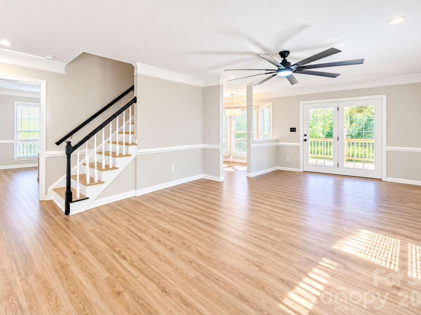 3100 Wellhouse Court, Charlotte, NC 28210.  MLS# CAR4407337, YatesRealty ID 43293. 