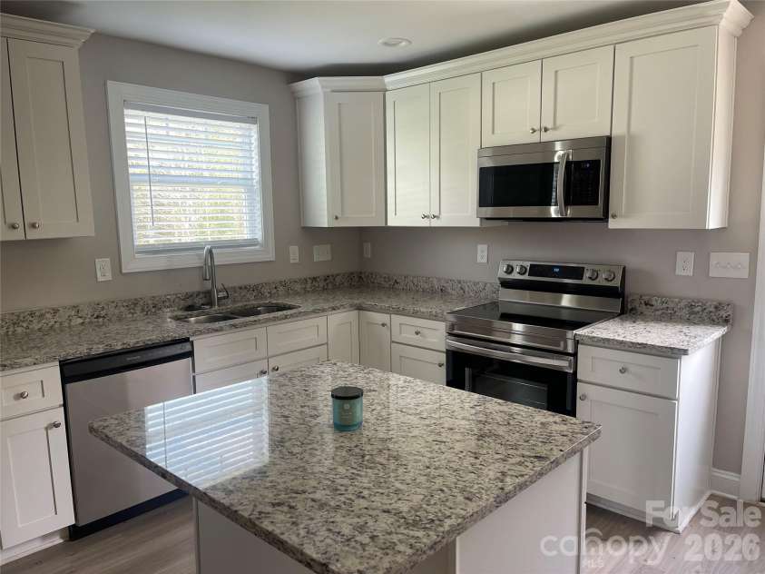 1711 Greenbrooke Road, Hudson, NC 28638.  MLS# CAR4407114, YatesRealty ID 43298. 